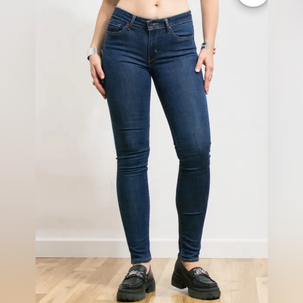 Levi's Women's Dark Blue Skinny Jeans
